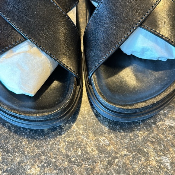 The Row Crossover Strap Sandal - Picture 9 of 12